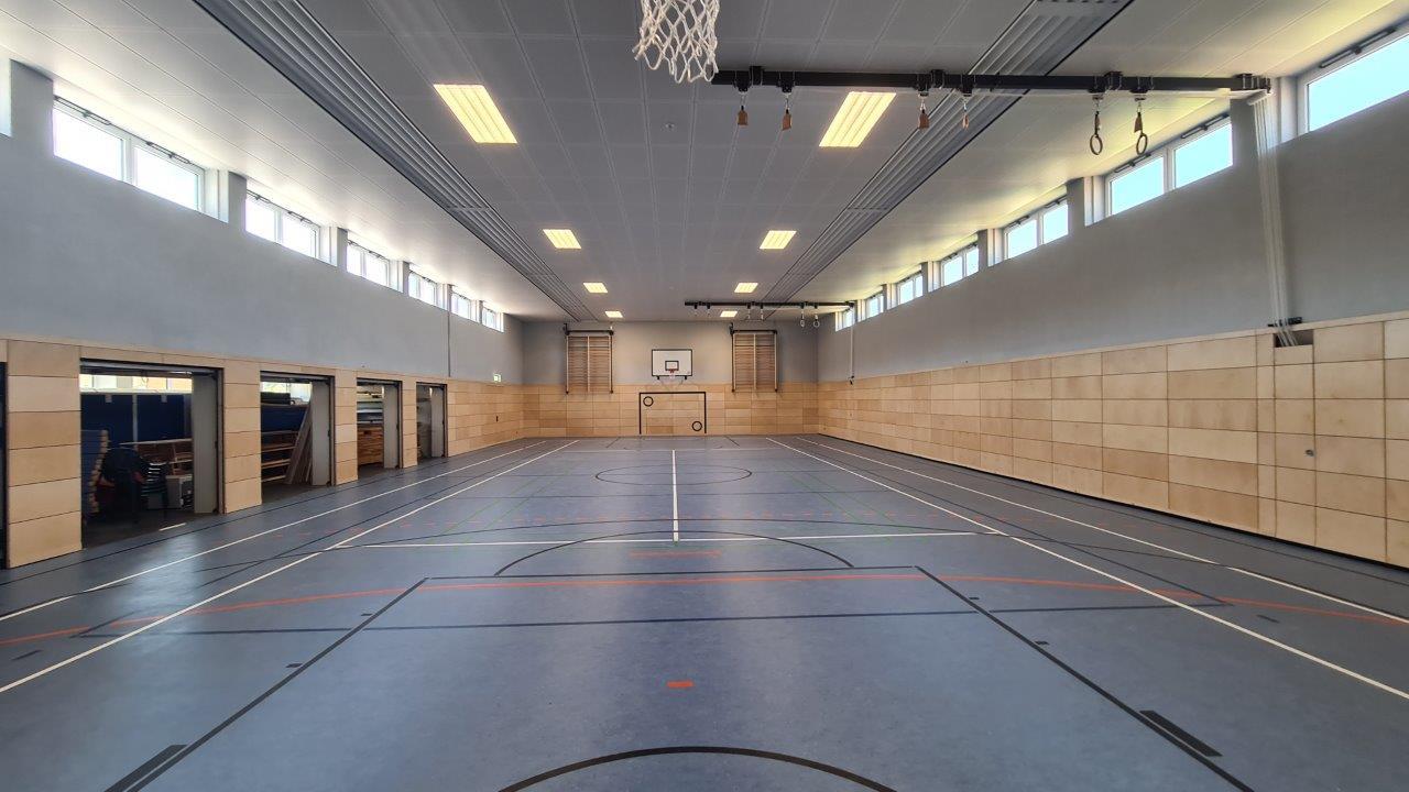 Frisch renoviert: Die Sporthalle der Grund- und Realschule plus in Jünkerath