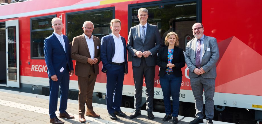Meilenstein beim Wiederaufbau Eifelstrecke erreicht